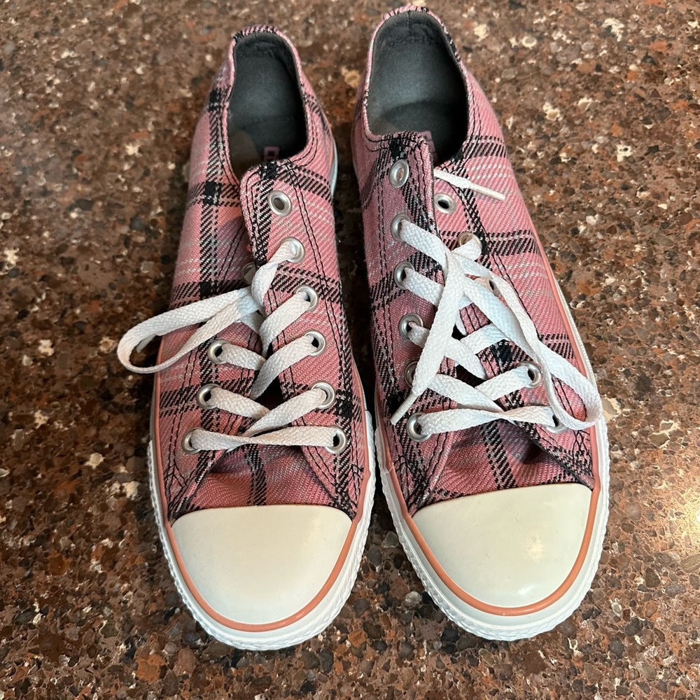 Converse